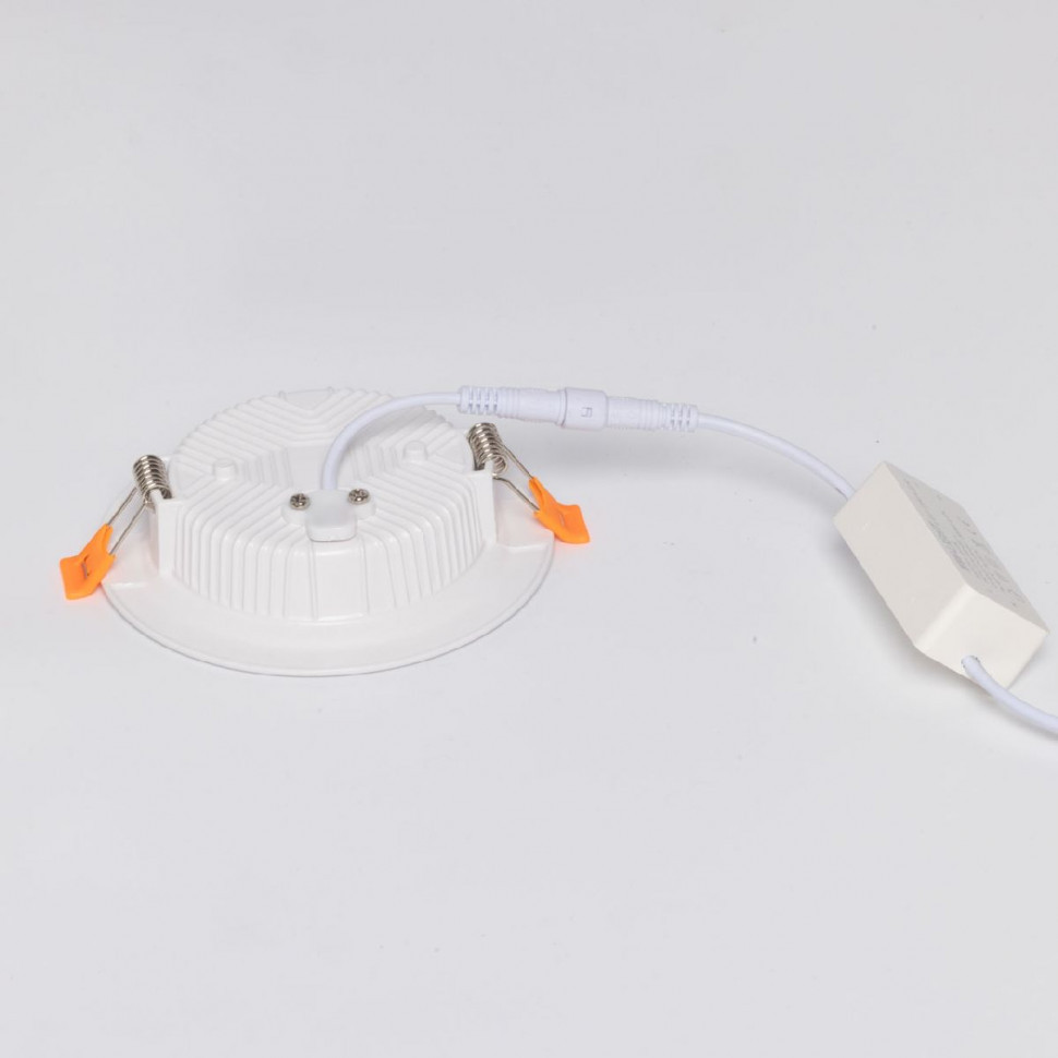 Встраиваемый светильник De Markt Прайм 850013601