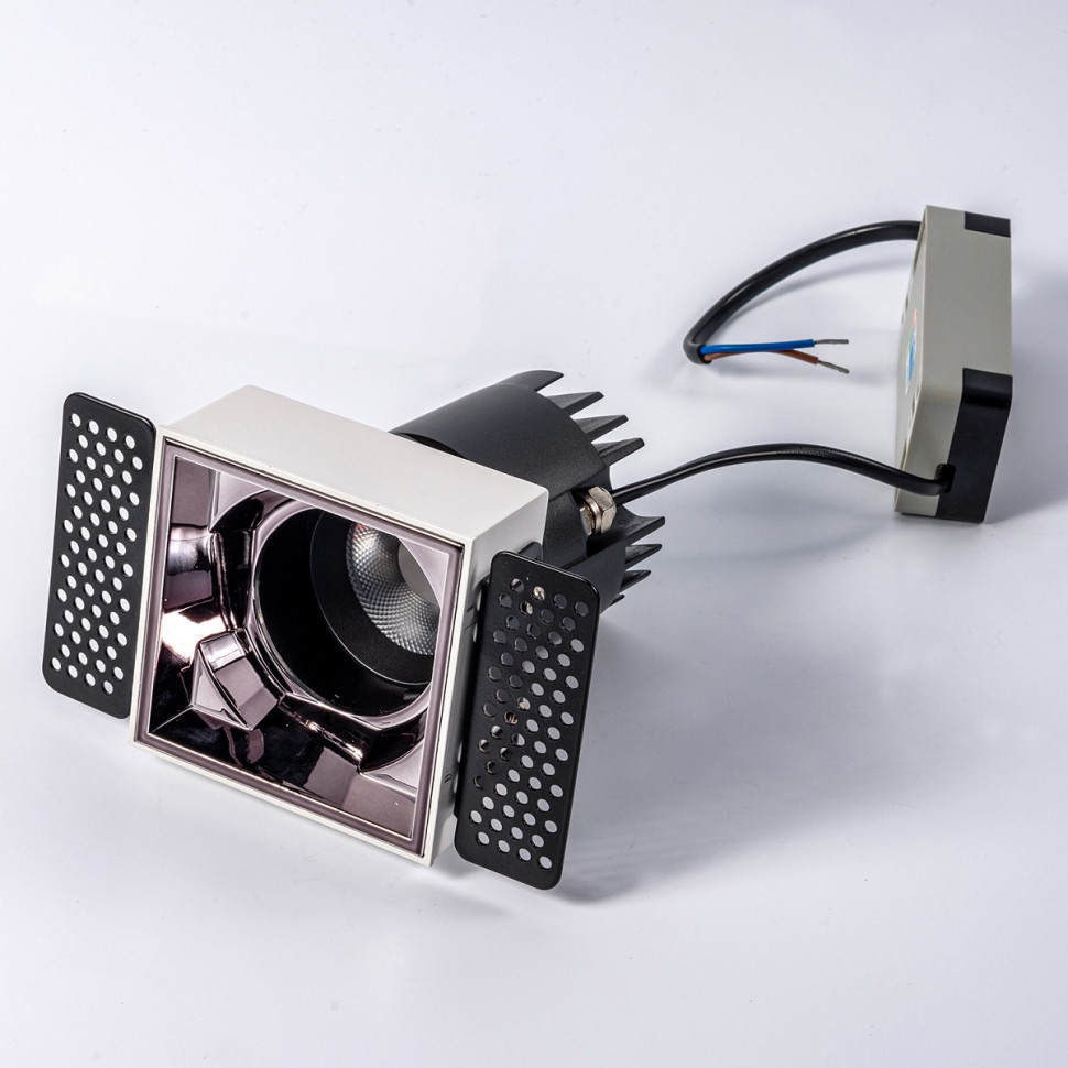 Встраиваемый светильник Fiberli 302T75 (квадратная рамка) 12130204