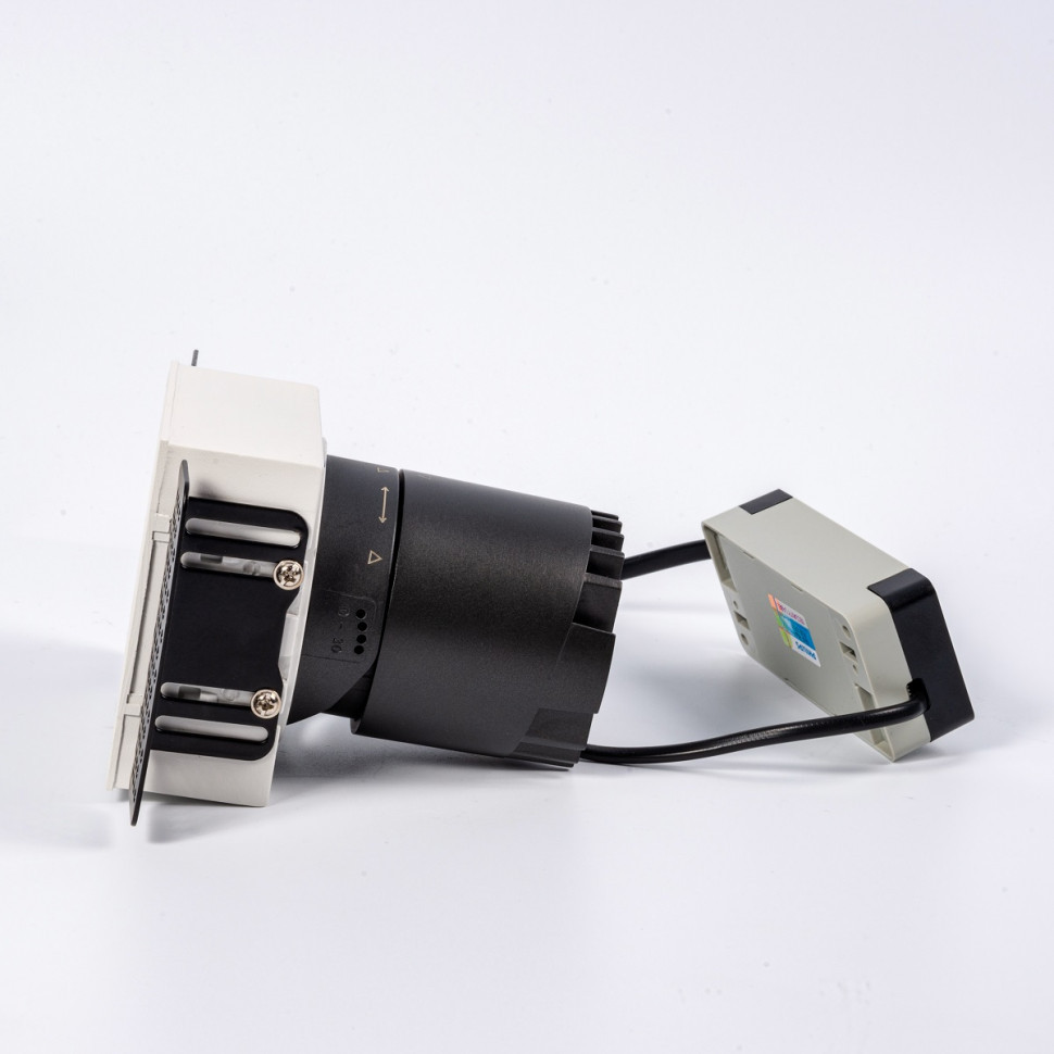 Встраиваемый светильник Fiberli 302T75 (квадратная рамка) 12130204