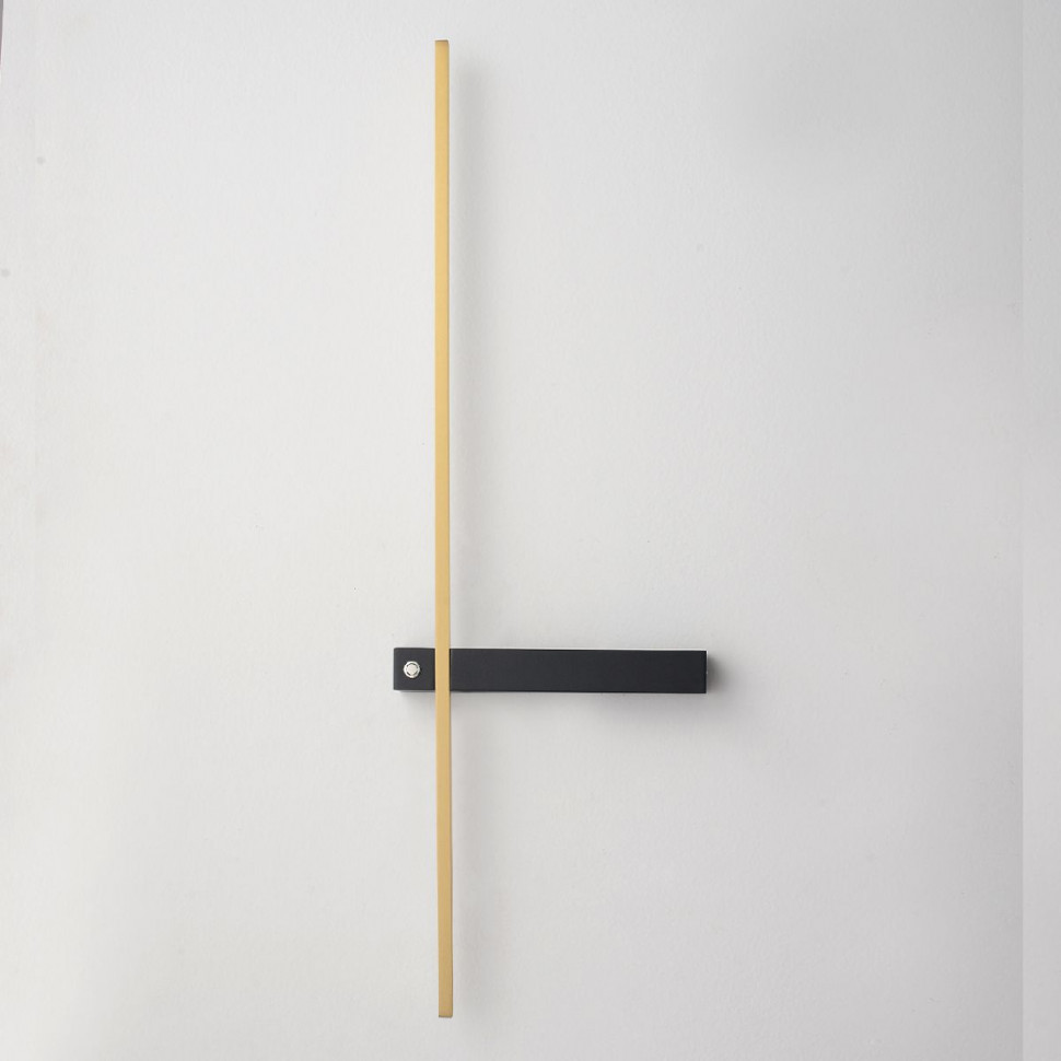 Настенный светильник Crystal Lux CLT 077W700 BL-BS