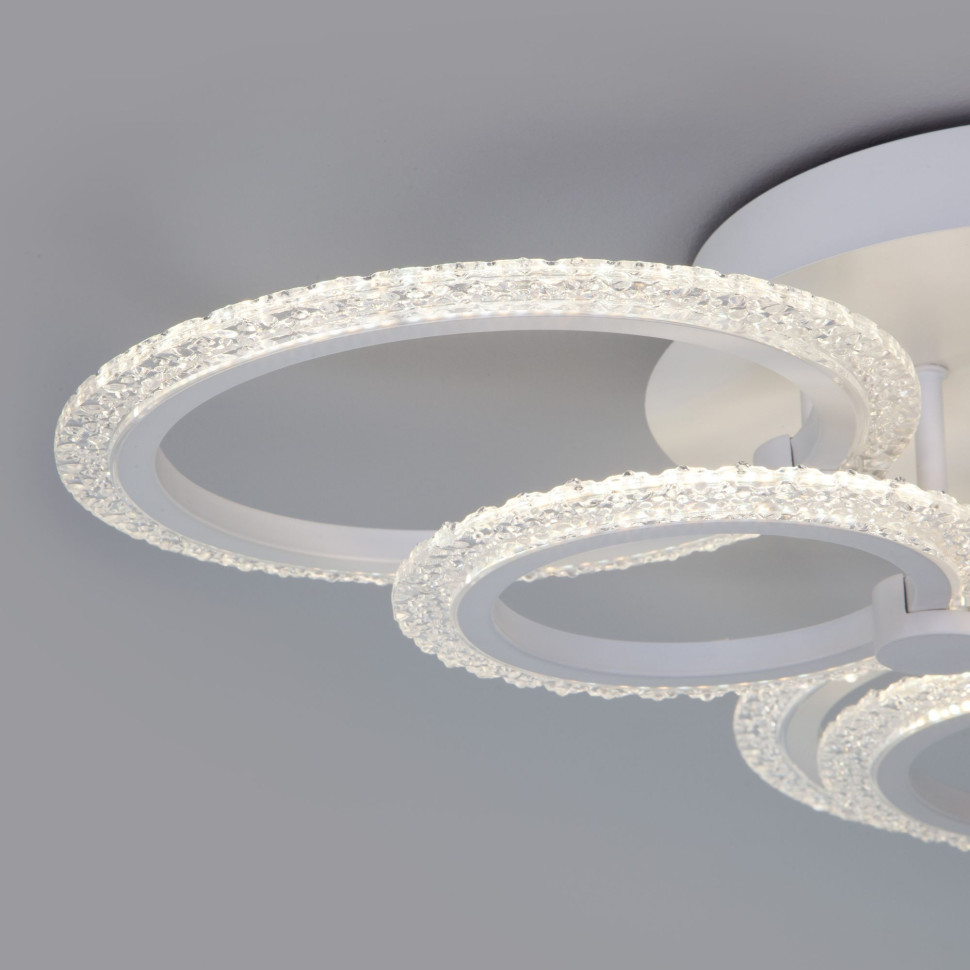 Потолочный светильник с пультом управления 90226/6 белый