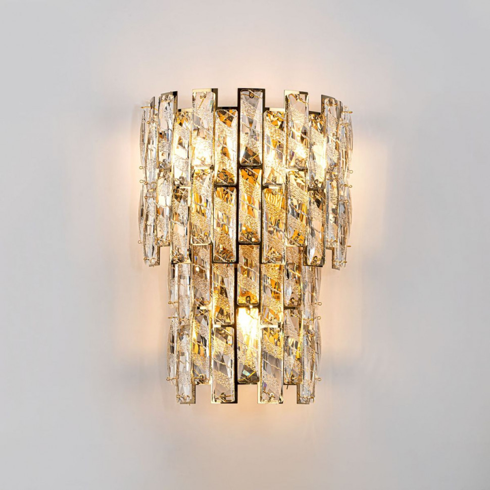 Настенный светильник Modelux ML.570.03 GD