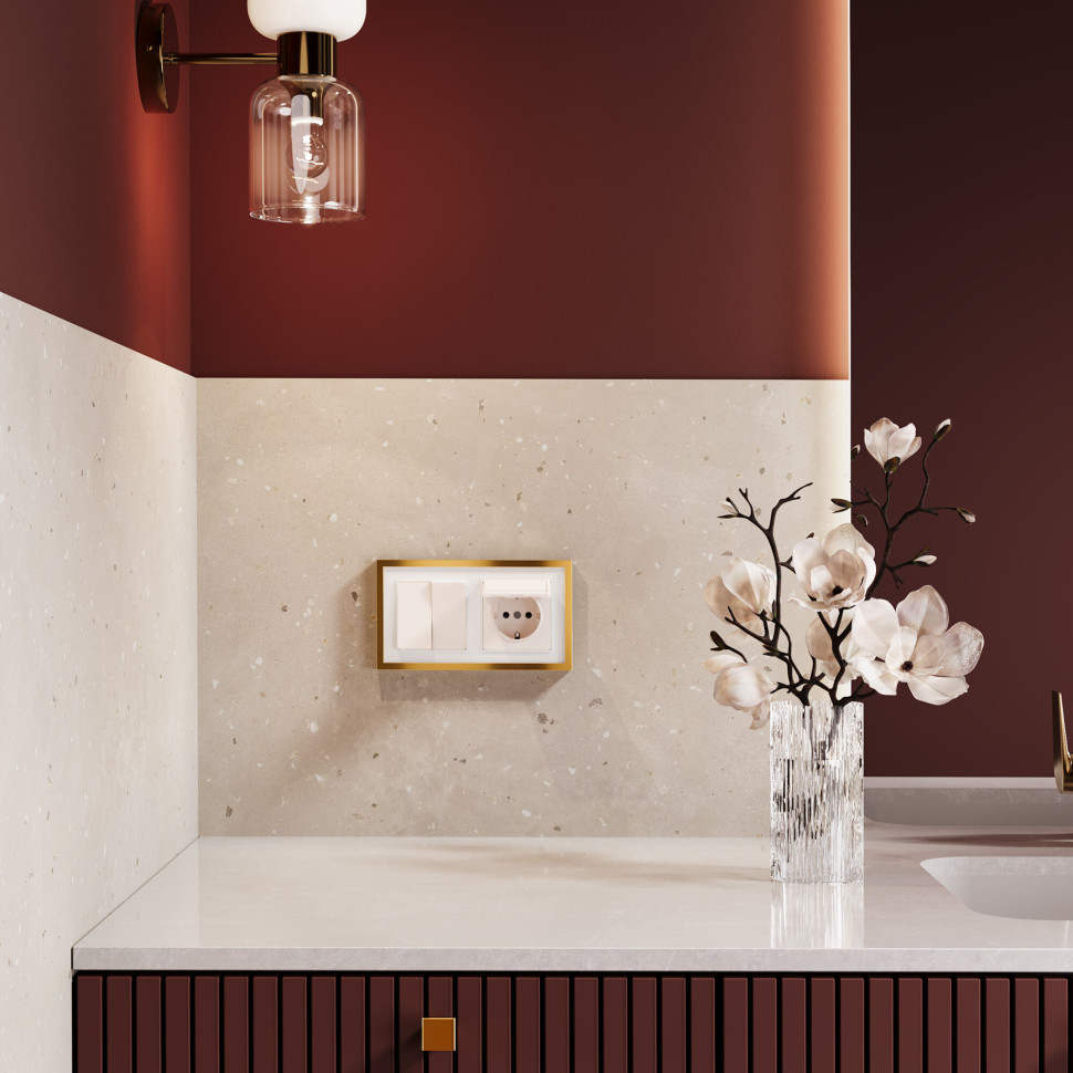 W0022853/ Рамка на 2 поста Baguette (белый/золотистая латунь) W0022853