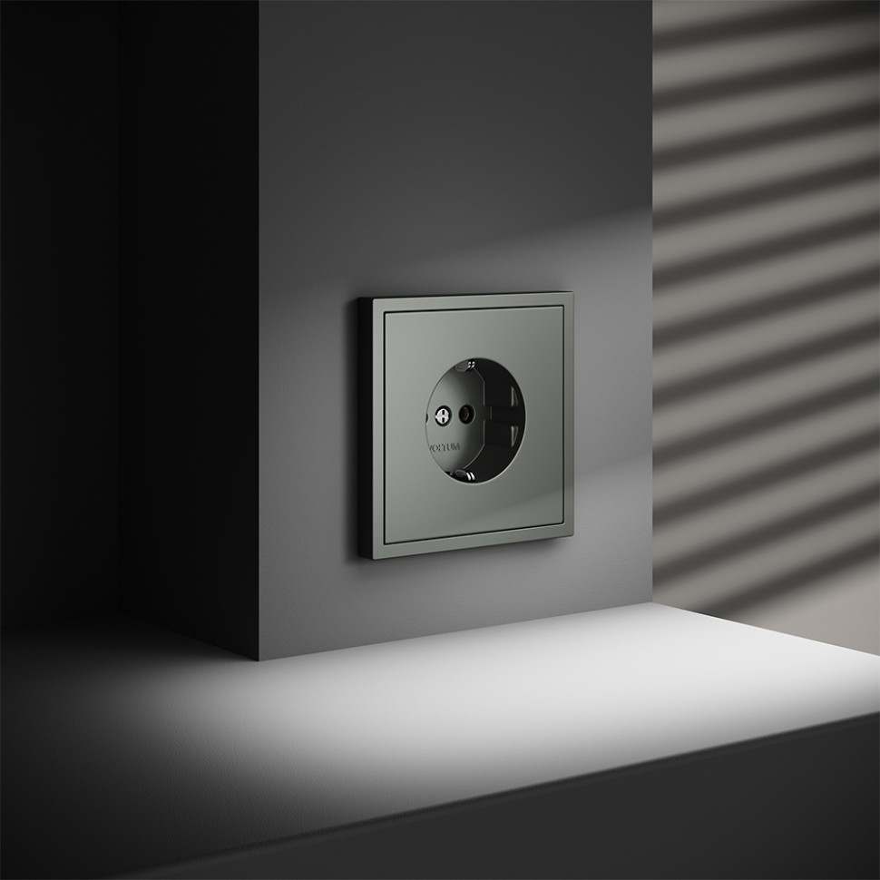 Розетка встраиваемая VOLTUM S70 с заземлением 16А, (титан)