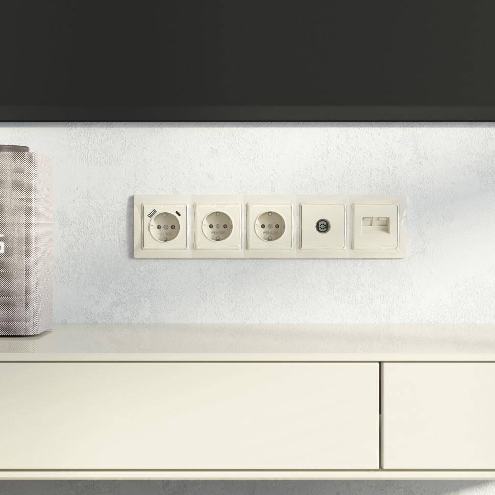 Рамка из поликарбоната на 5 постов Snabb Basic слоновая кость W0052003