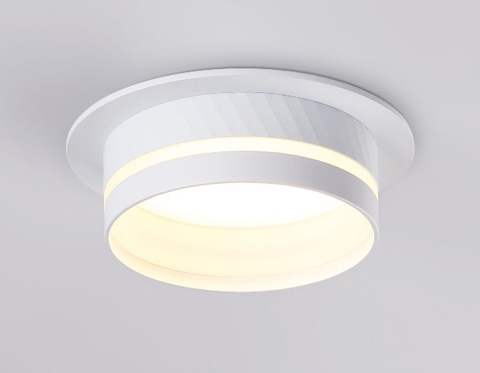 Встраиваемый светильник Ambrella Light GX53 Acrylic tech TN5218