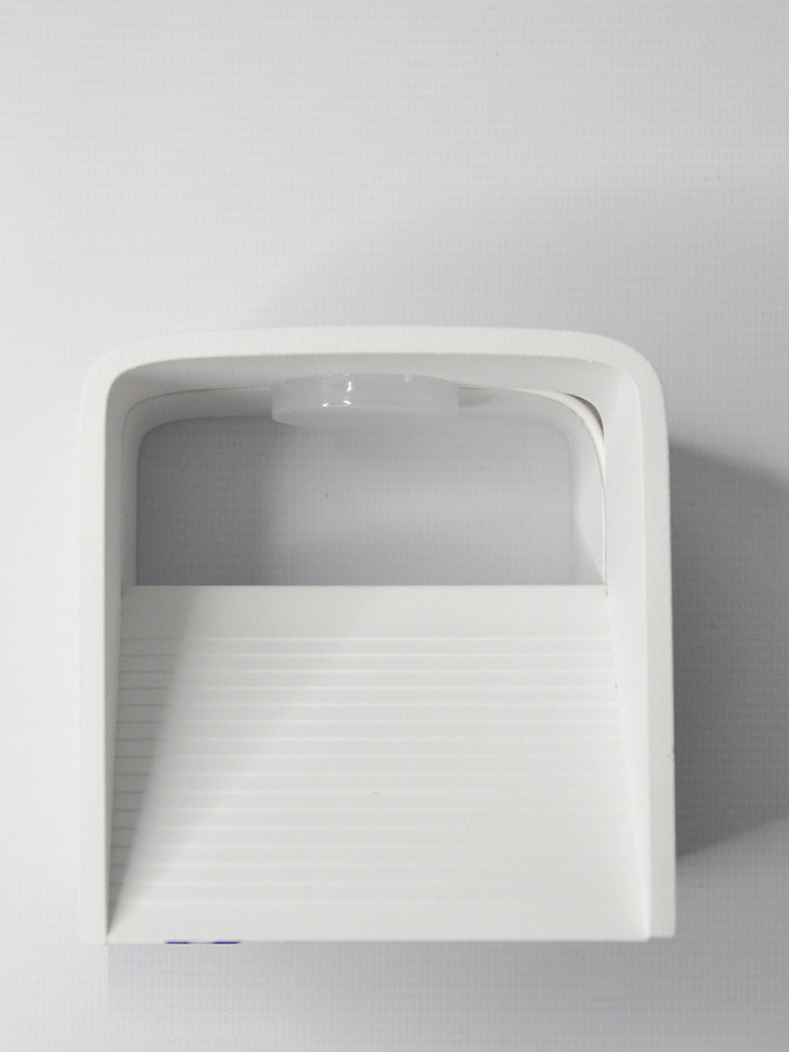 Настенный светильник Elvan BR-310-5W-WW-WTH