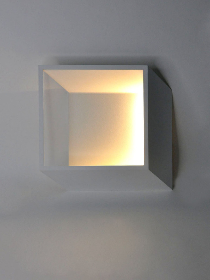 Настенный светильник Elvan GW-1086R-7W-WW-Wh