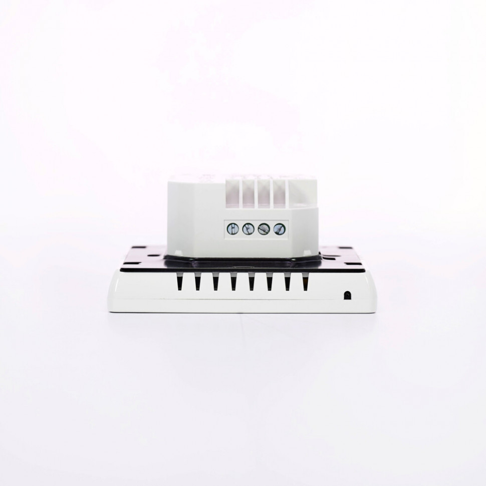 Термостат SE ArtGallery программируемый с Wi-Fi для электрического теплого пола 16А белый GAL000138