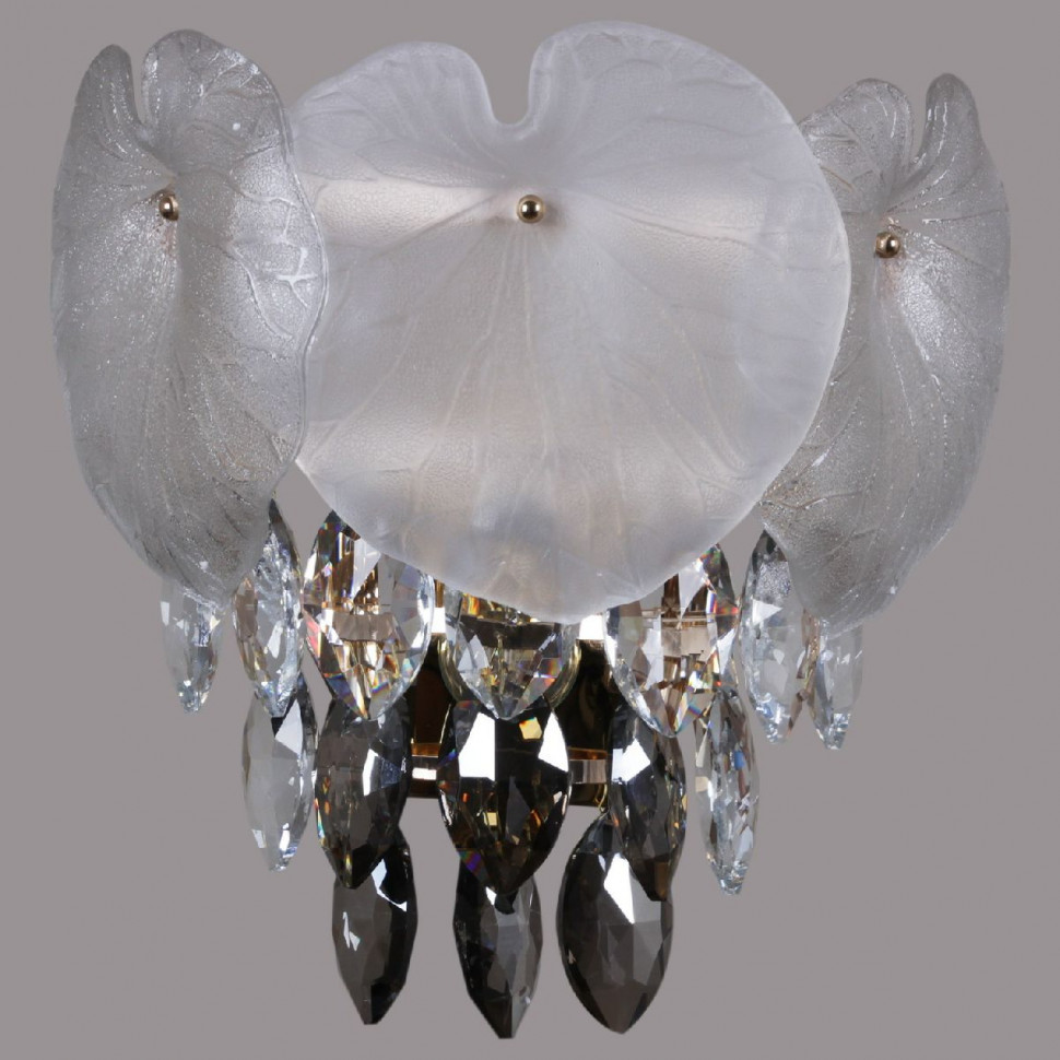 Настенный светильник Illumico IL5106-3WDI-39 GD