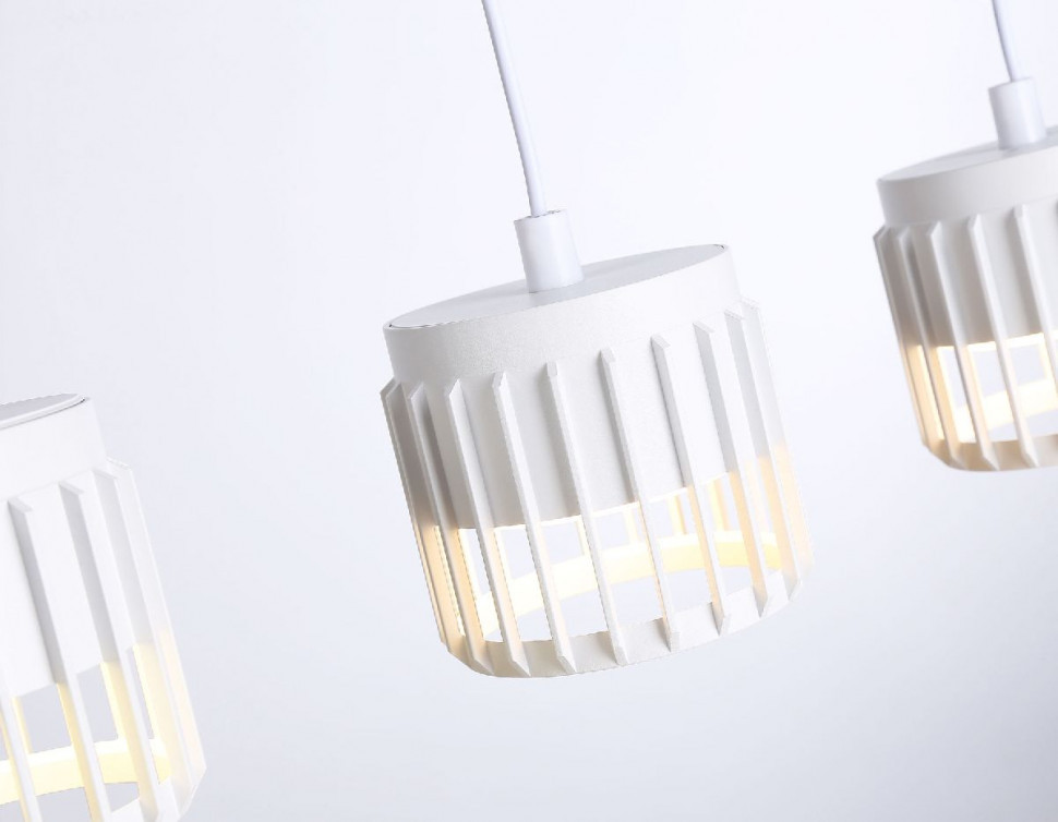 Подвесной светильник Ambrella Light Techno family TN71173