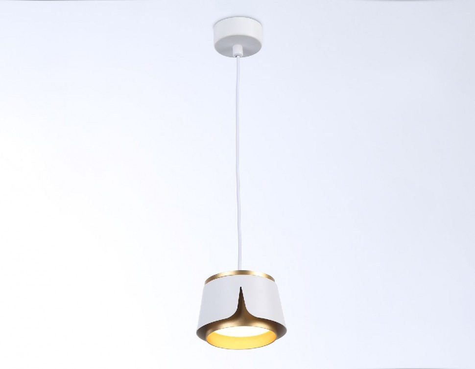 Подвесной светильник Ambrella Light Techno family TN71245