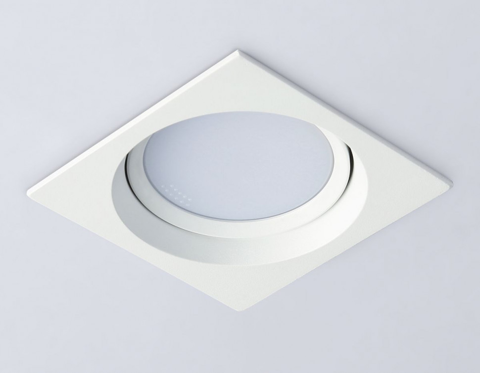 Встраиваемый светильник Ambrella Light Techno Spot Standard Tech TN52232