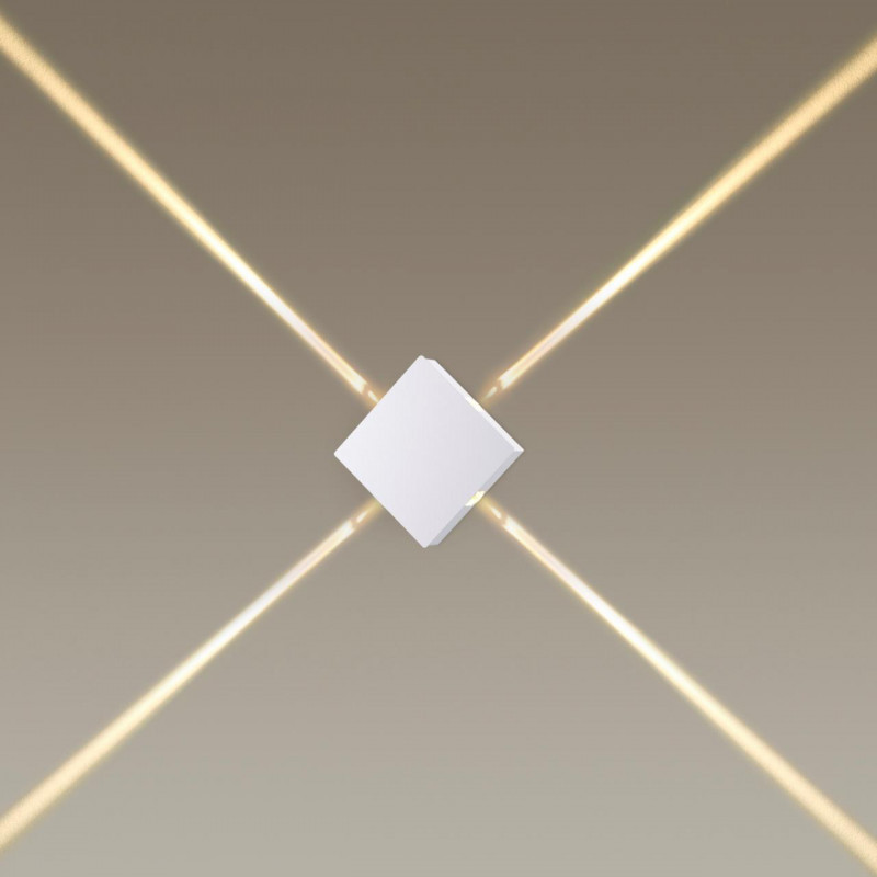 Настенный светильник Odeon Light 4258/8WL