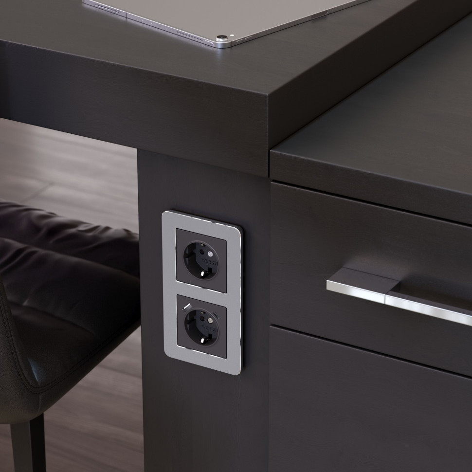 Рамка из металла на 2 поста Platinum алюминий W0022606