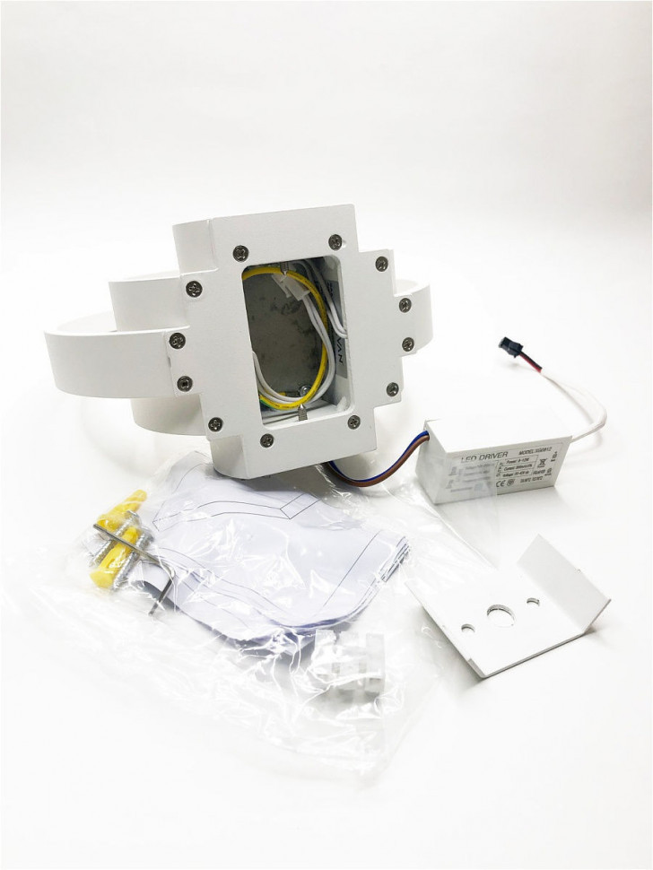 Настенный светильник Elvan GW-5809-10W-WW-Wh