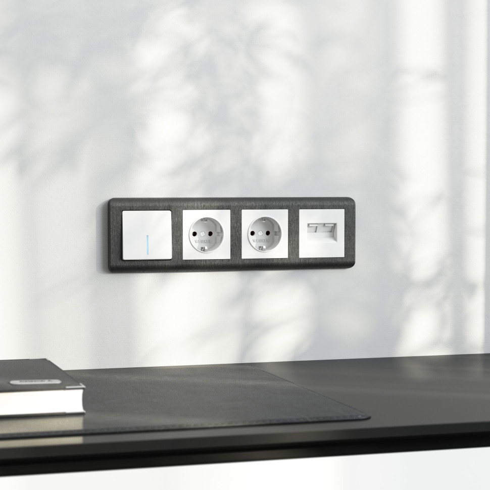 Рамка из поликарбоната на 4 поста Stream графит W0042104