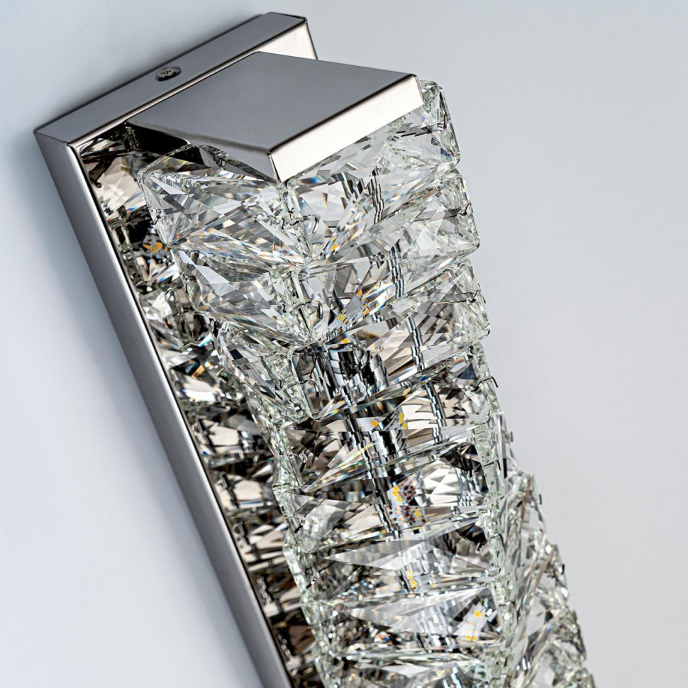 Настенный светильник Modelux ML.541.600 CR