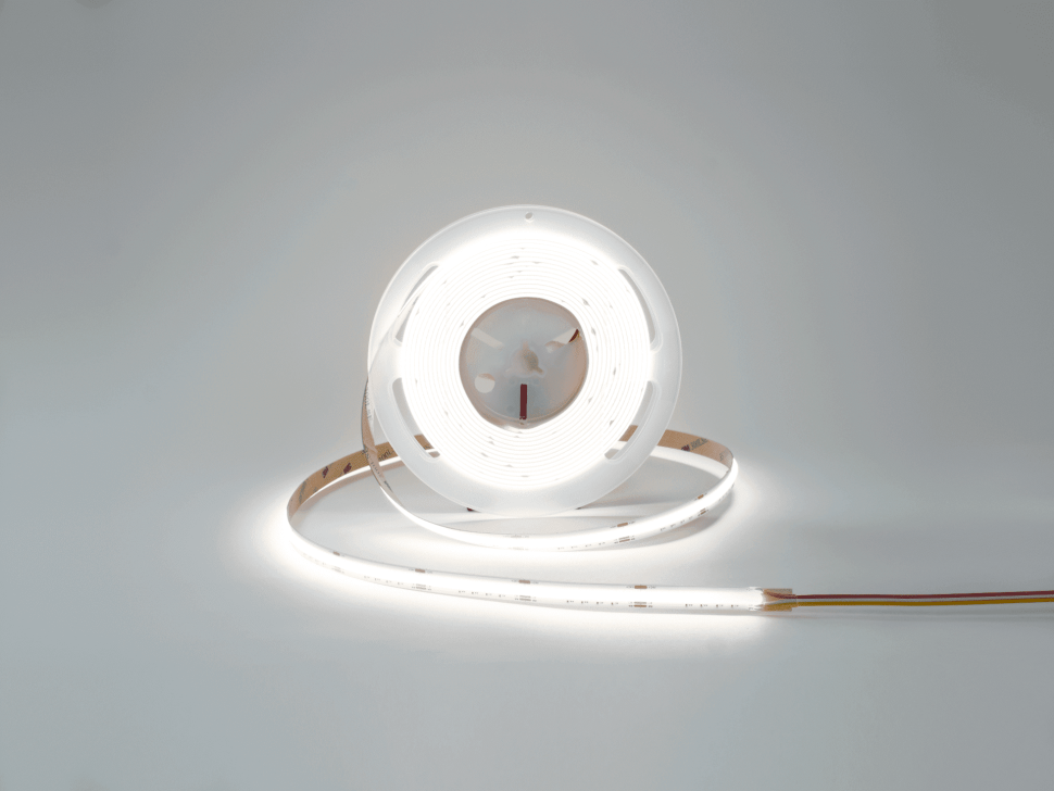  SWG PRO Светодиодная лента COB, 640 LED/м, 15 Вт/м, 24В , IP20, Цвет: CCT, SWG-COB640-24-15-CCT