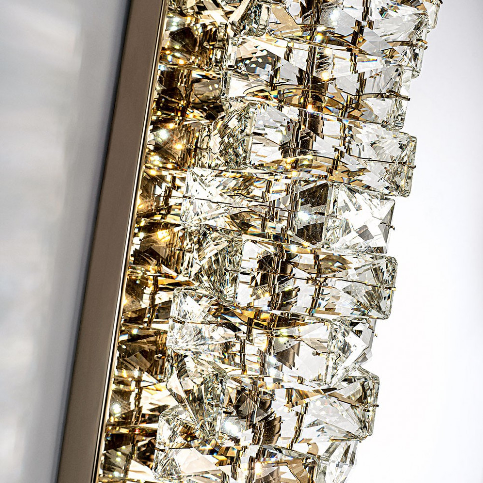 Настенный светильник Modelux ML.541.600 GD