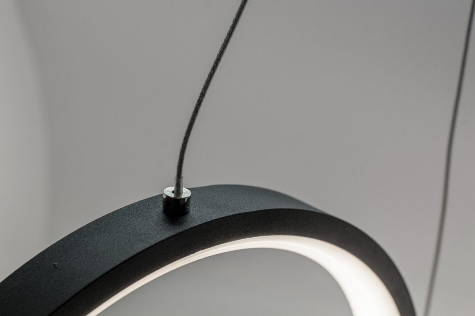 Лампа светодиодная Voltega E27 7W 2800K груша прозрачная VG10-A60E27warm7W-F 7140