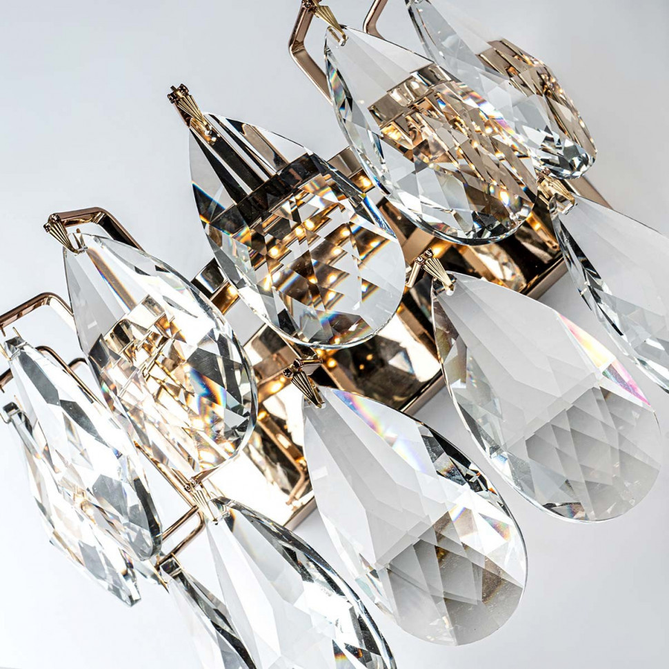 Настенный светильник Modelux ML.6900.300 GD