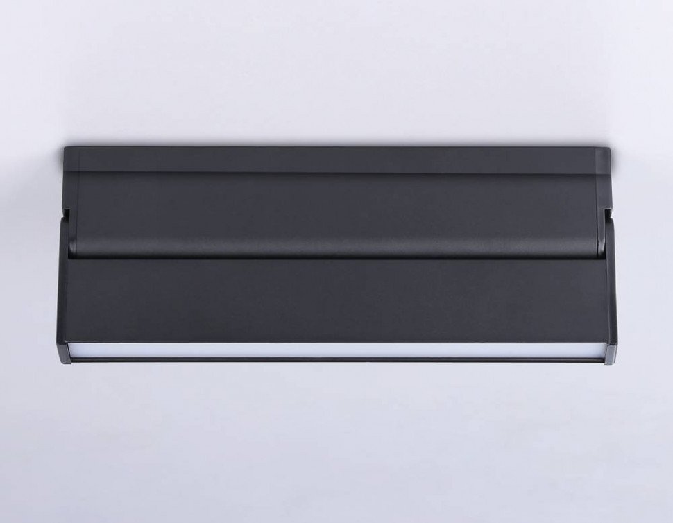 Настенно-потолочный светильник Ambrella Light Move TA1821