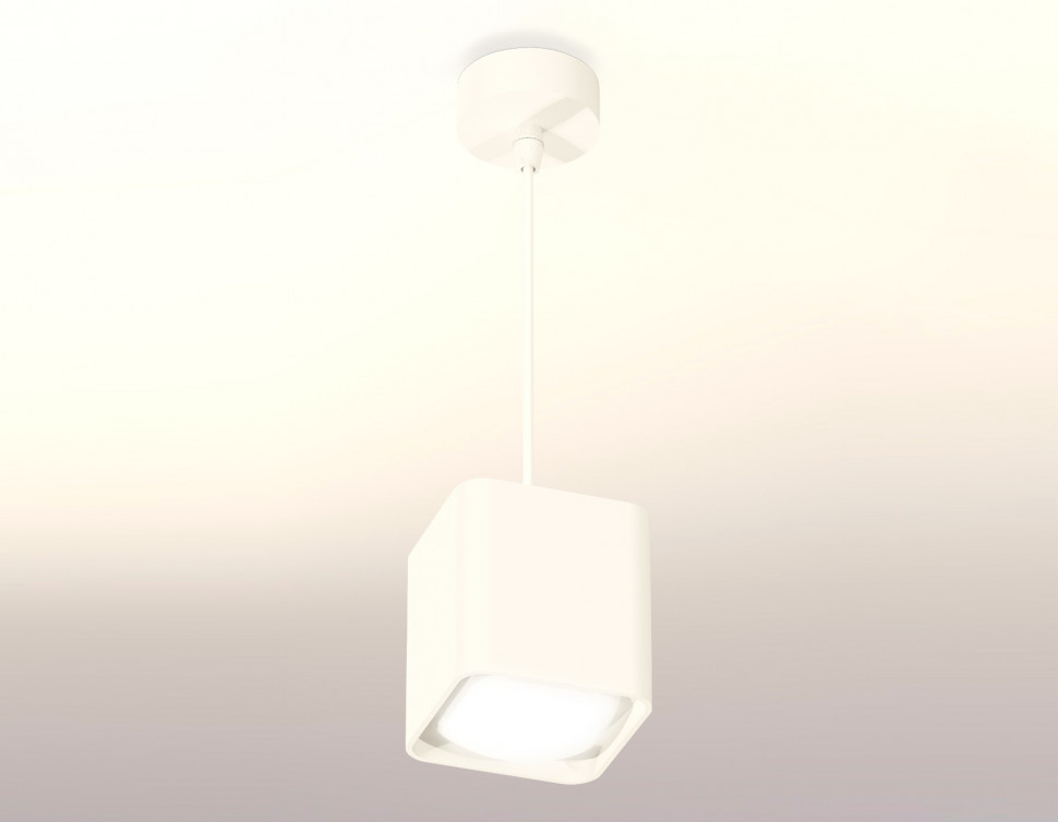 Подвесной светильник Ambrella Light Techno Spot XP7840002 (A2310, C7840, N7756)