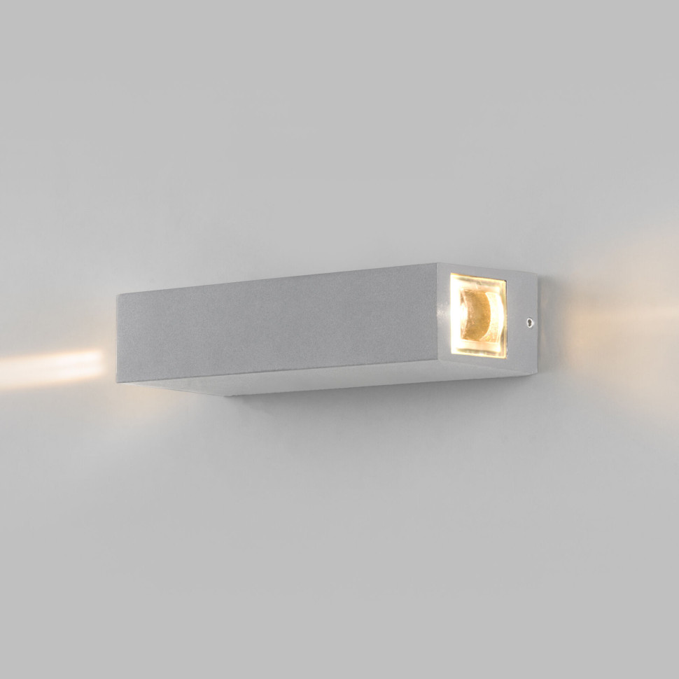 Уличный настенный светодиодный светильник Blaze LED IP54 35136/W серый