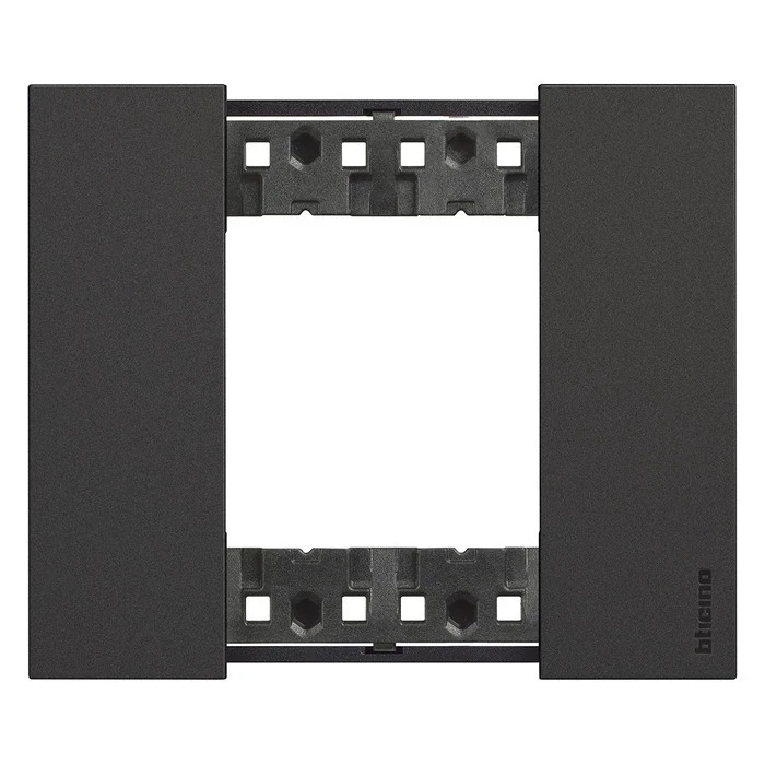 Рамка одинарная (2 мод) с суппортом немецкий стандарт Bticino Living Now черный 