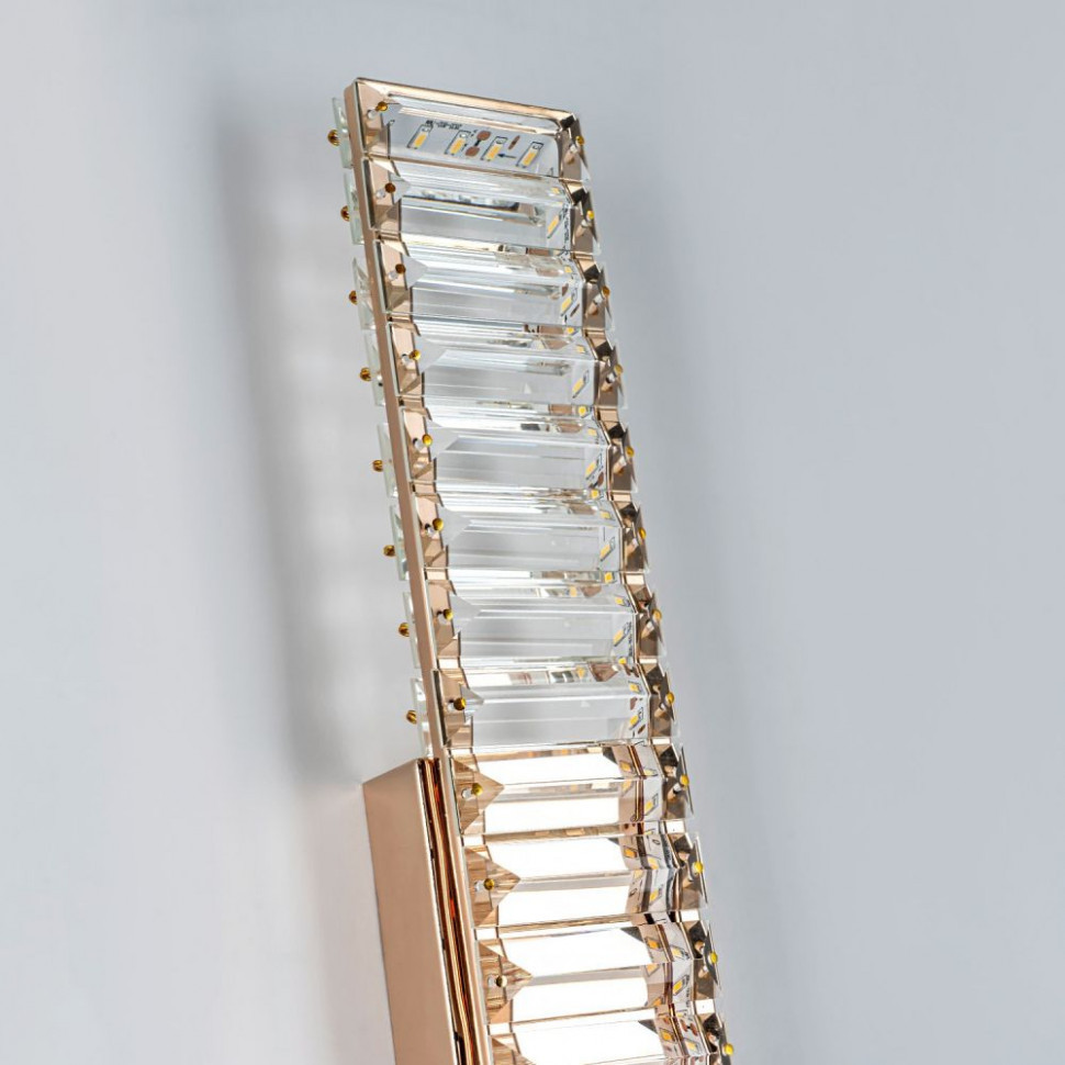 Настенный светильник Modestyle MS.88909.01 GD