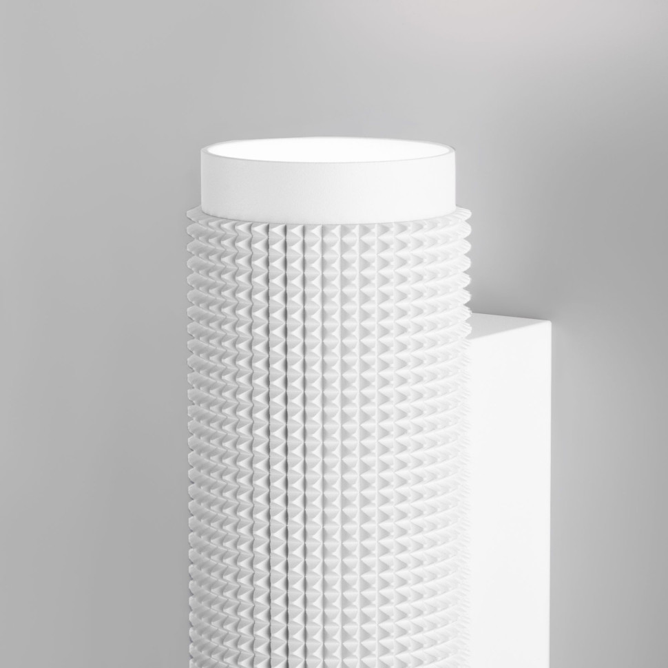 Настенный светильник Spike GU10 серебро MRL 1014