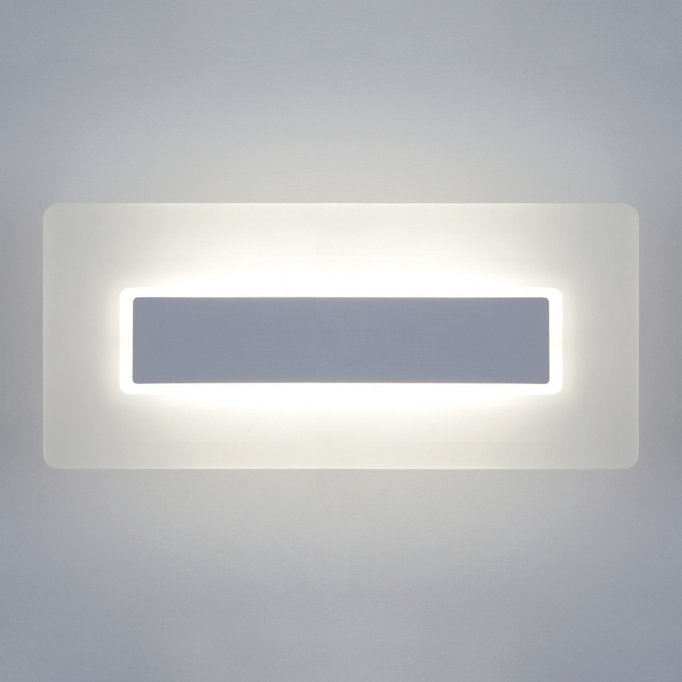 Светильник настенный светодиодный 40132/1 LED белый