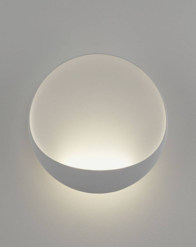 Настенный светильник Moderli Maloni V11216-WL