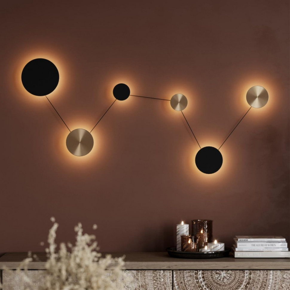 Настенный светильник Odeon Light Hightech Galaxy 7115/36WL