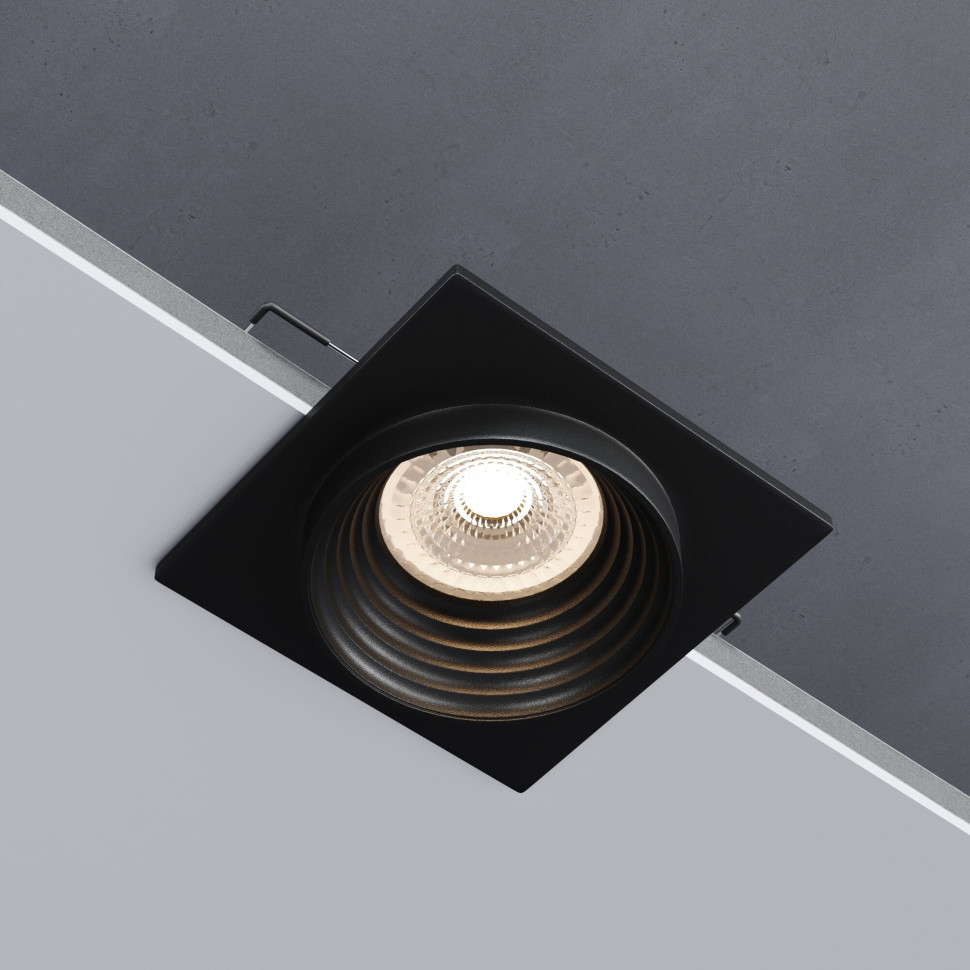 Встраиваемый точечный светильник 25006/01