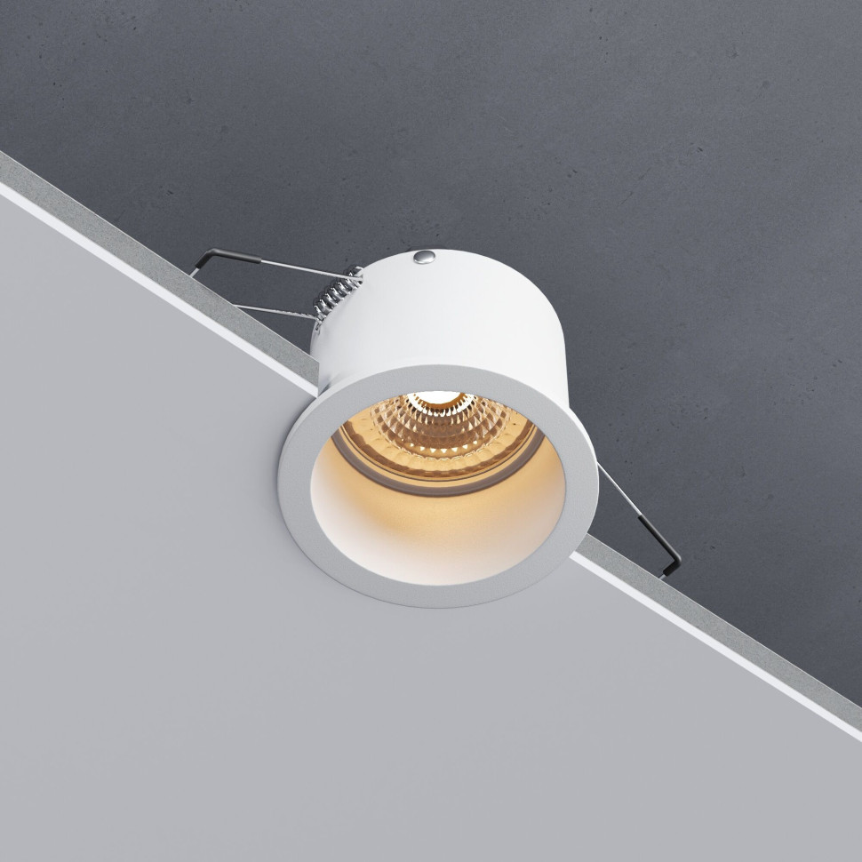 Встраиваемый точечный светильник 25002/01