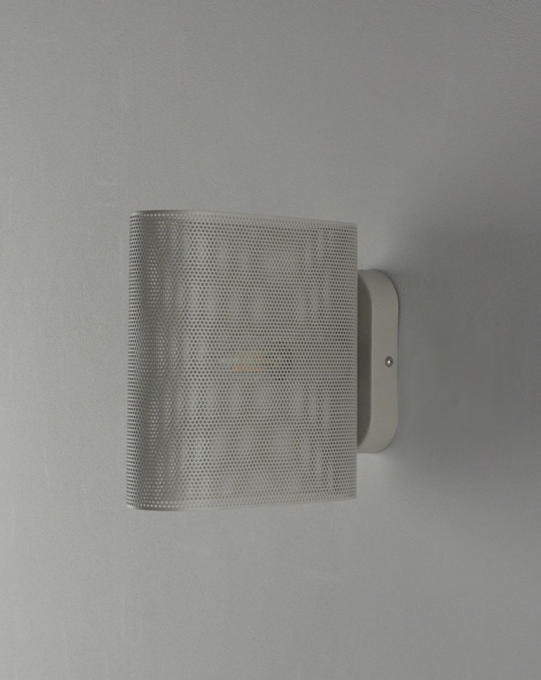 Настенный светильник Moderli Metalicana V11807-1W