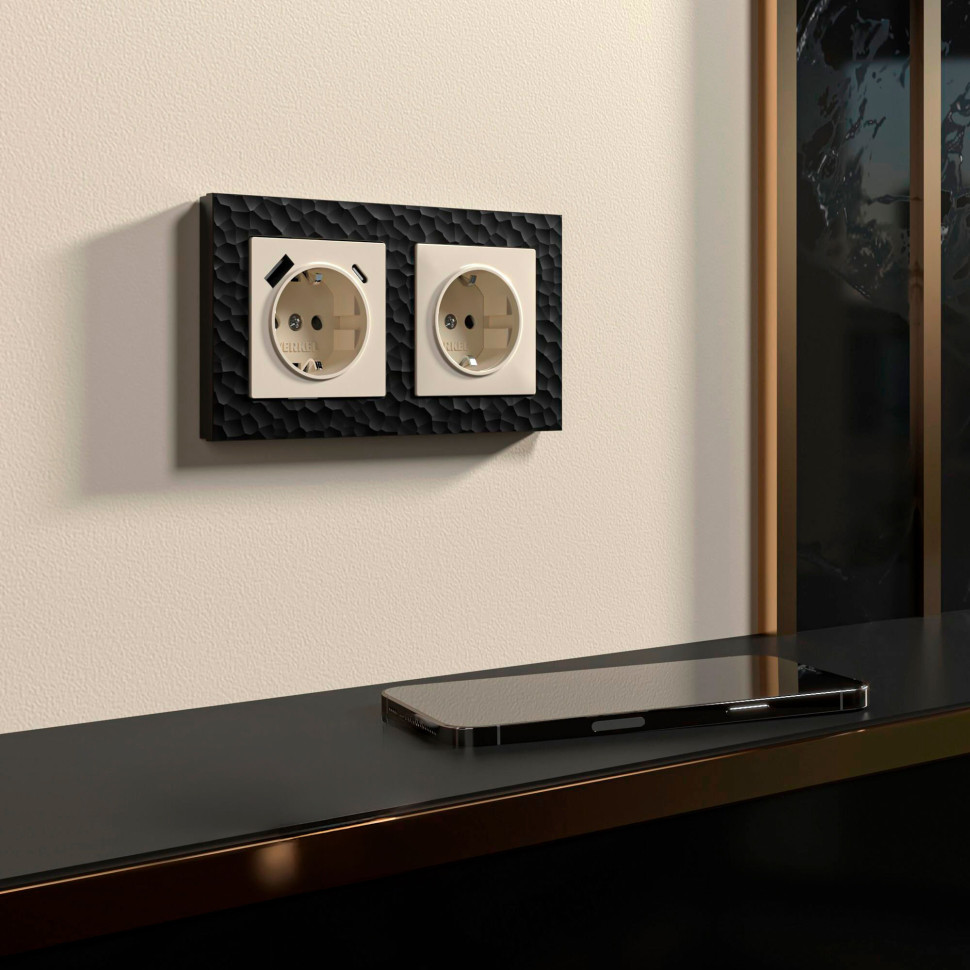 Рамка из поликарбоната на 2 поста Hammer черный W0022408