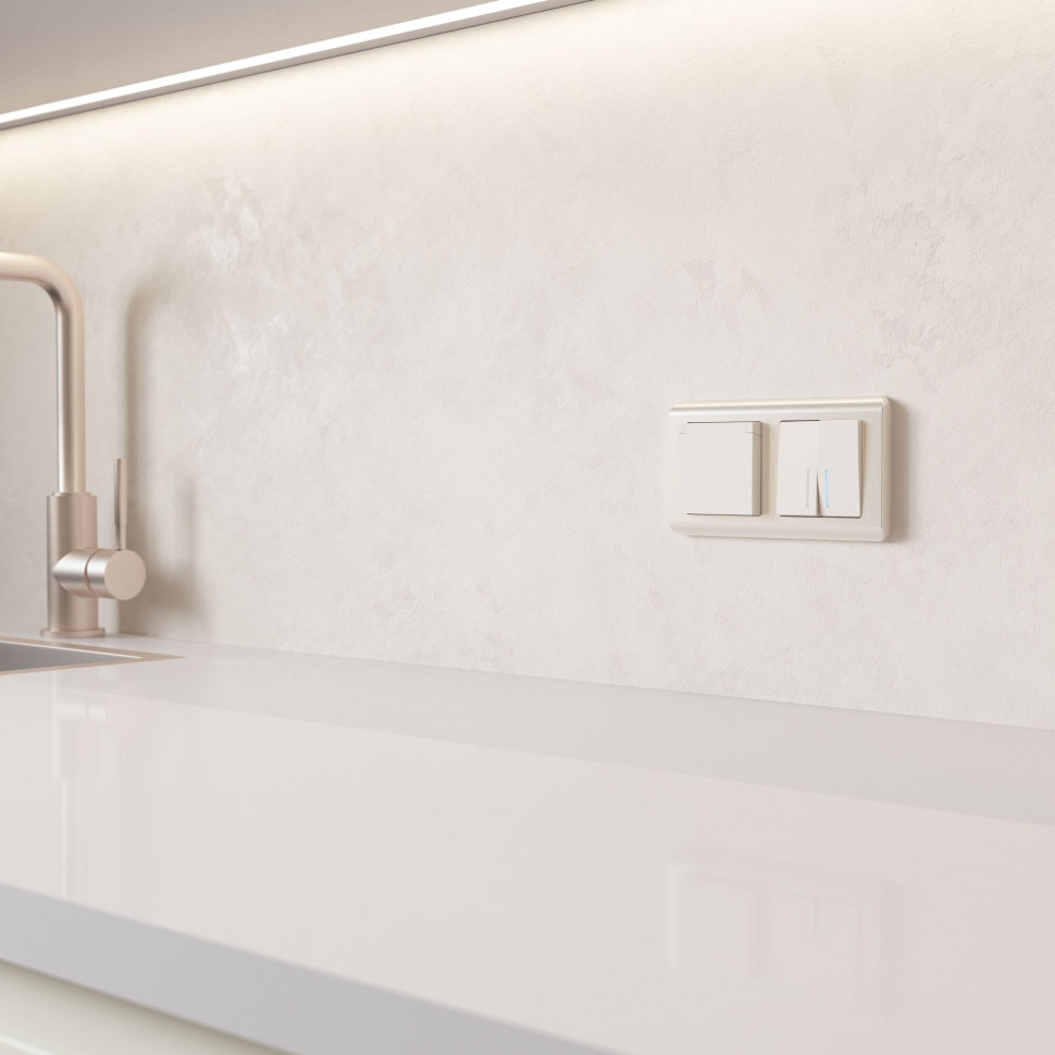 Рамка из поликарбоната на 2 поста Stream перламутровый W0022113