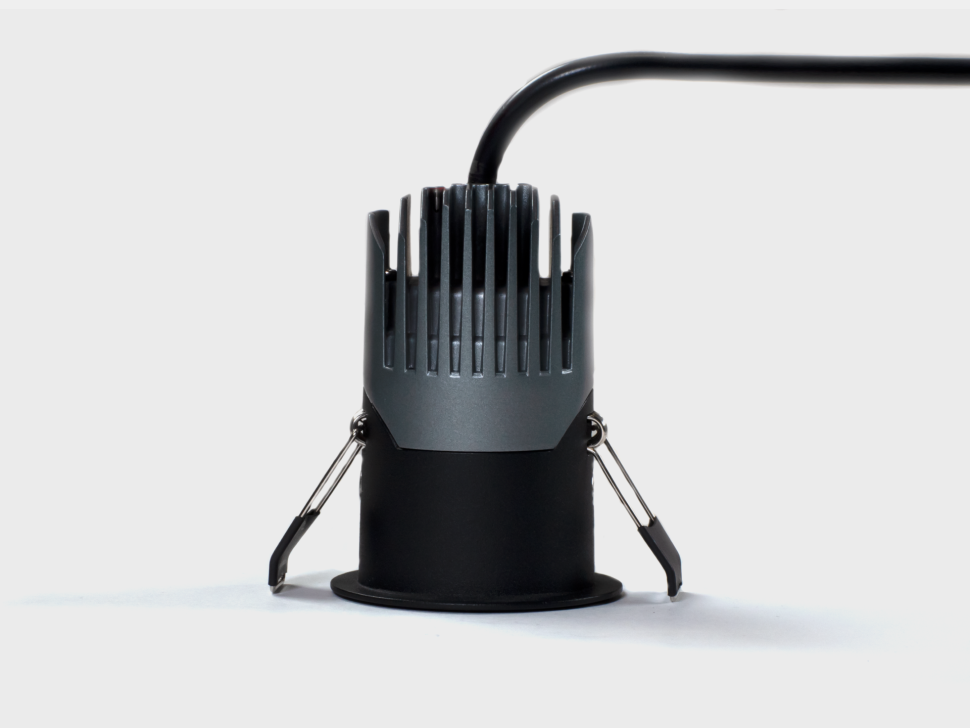  SWG Standart Светильник встраиваемый 7Вт 55° IP65 черный 3000К поворотный RC-D52-7-BL-WW65