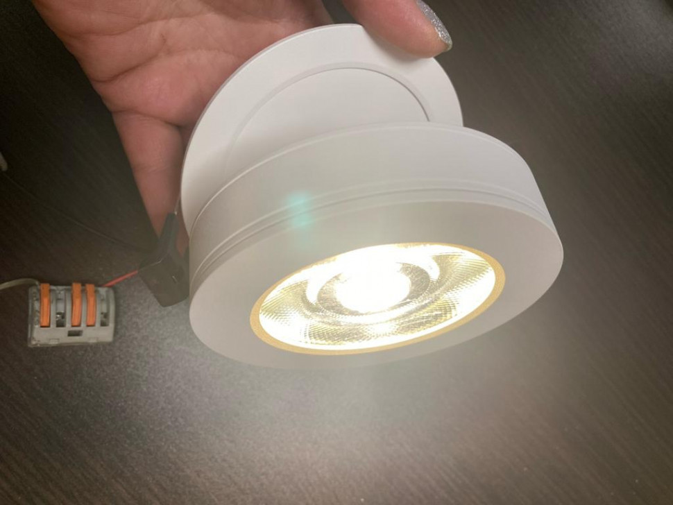 Встраиваемый светильник Elvan VLS-505R-10W-WW-Wh