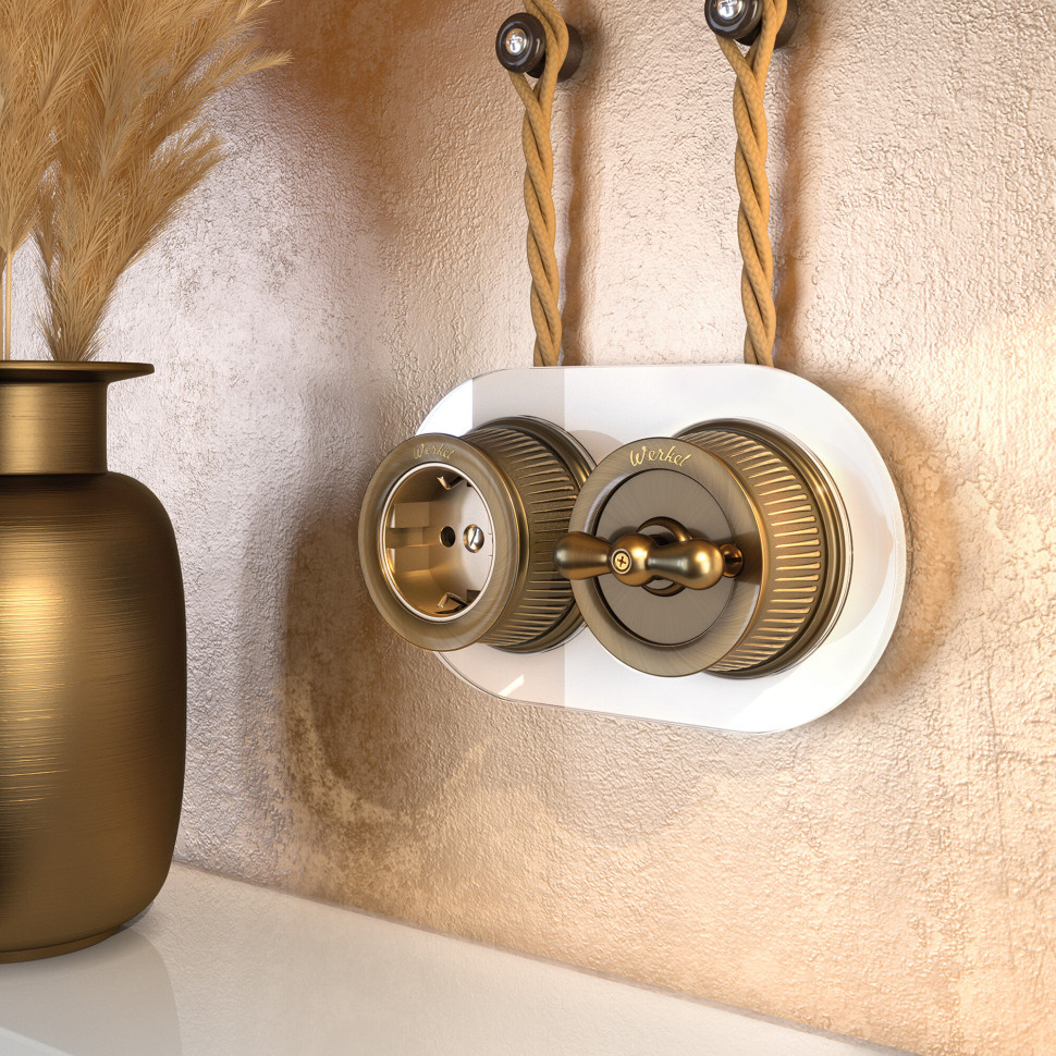 Рамка из стекла на 2 поста белый W0025101