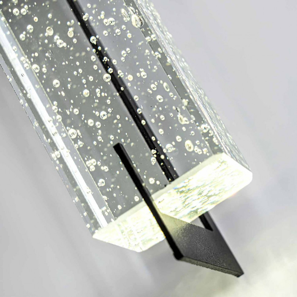 Настенный светильник Modelux ML.546.430 BK