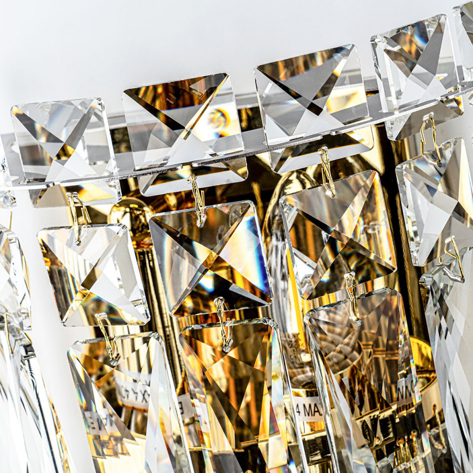 Настенный светильник Modelux ML.7084.230 GD