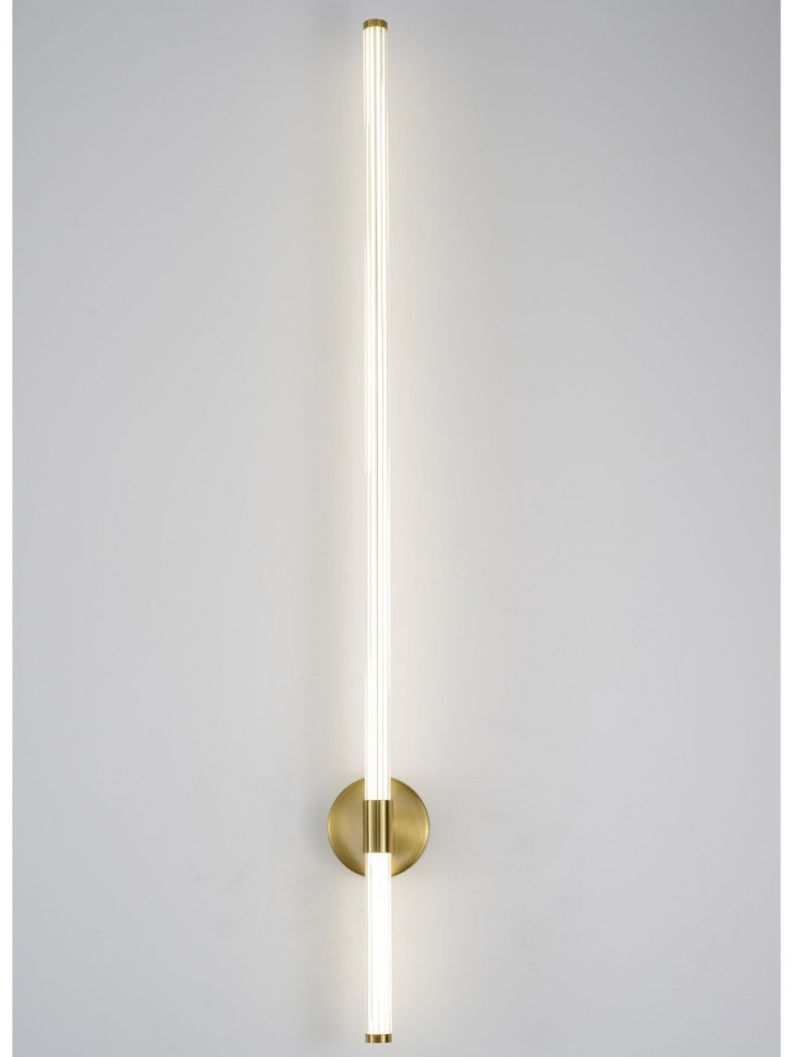 Настенный светильник Zortes Dora ZRS.30514.24