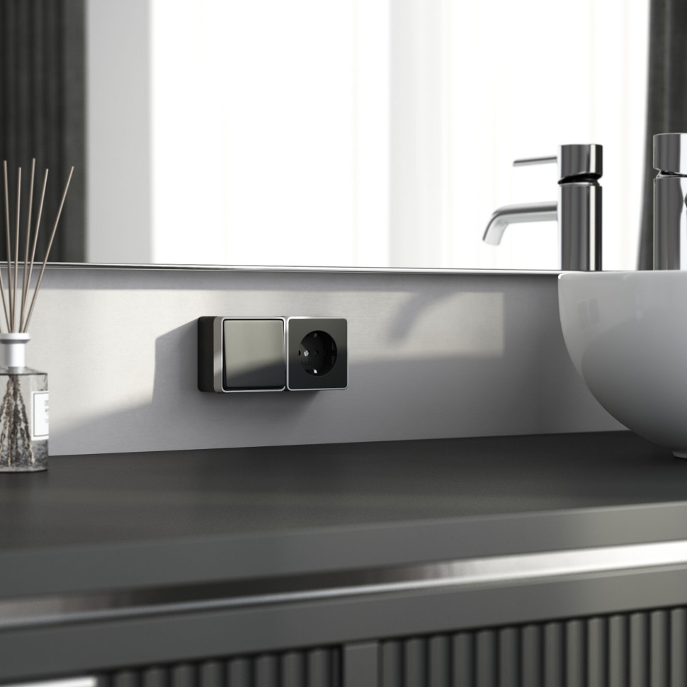 W5010234/ Выключатель одноклавишный влагозащищенный Gallant (черный с серебром) W5010234