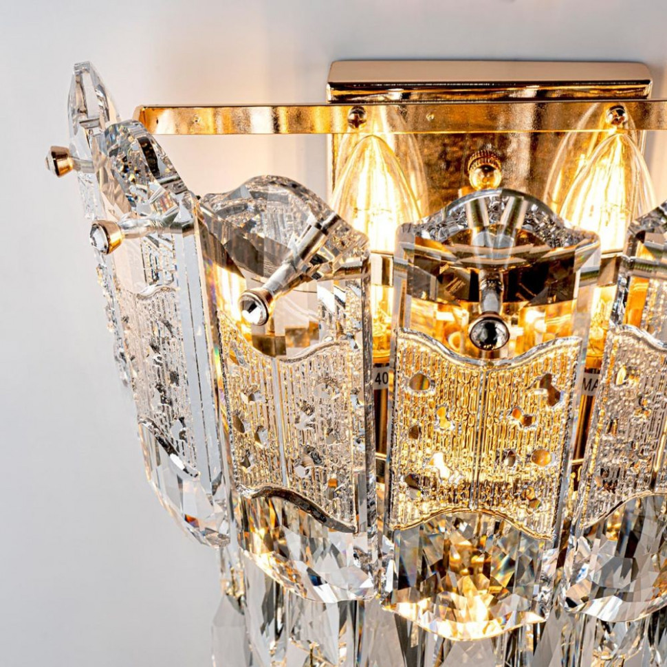 Настенный светильник Modelux ML.7085.320 GD