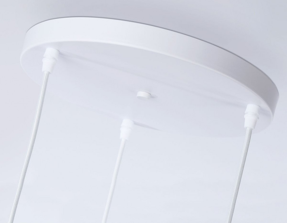 Подвесной светильник Ambrella Light Traditional TR8078