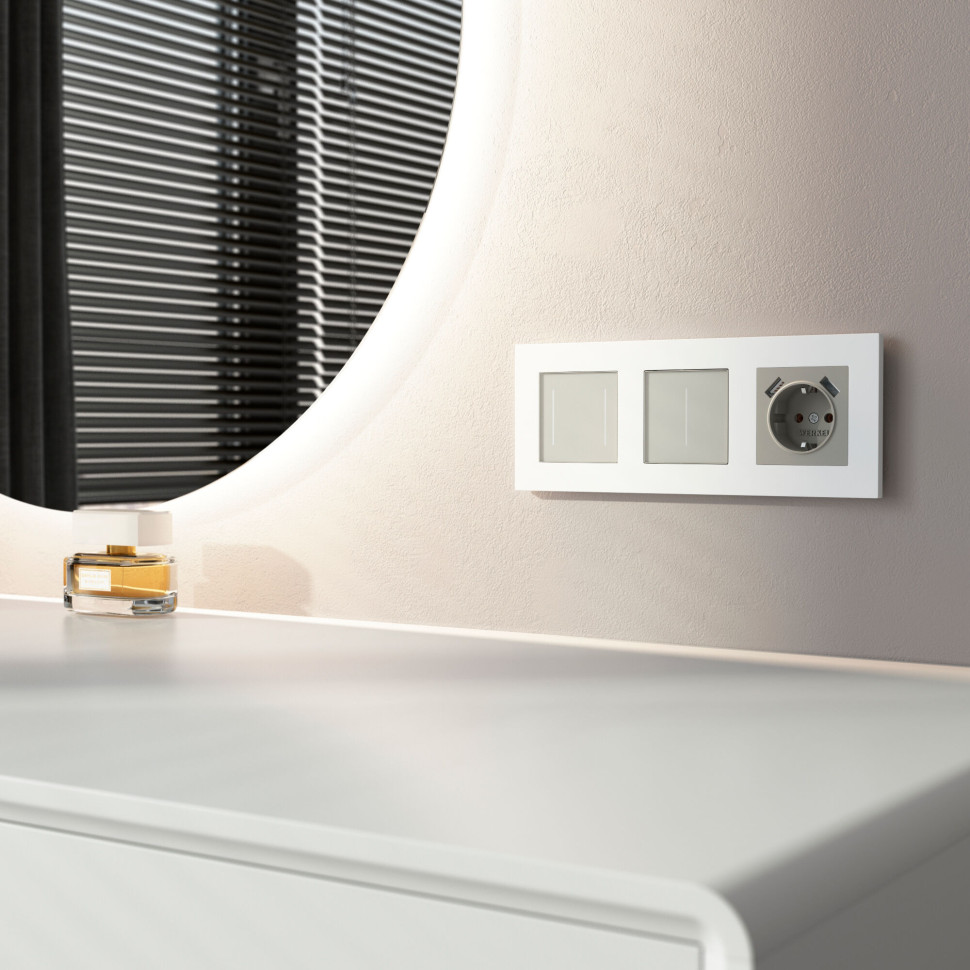 Сенсорный выключатель двухклавишный с подсветкой (дымчатый) W4522014